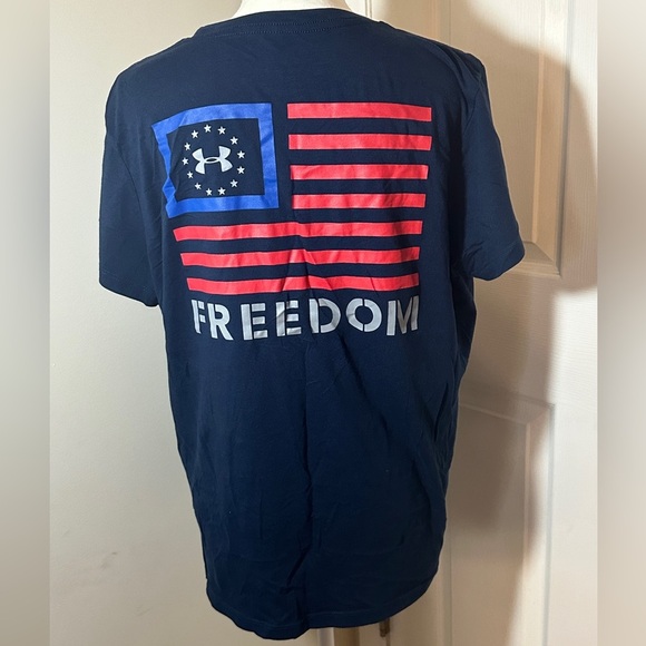 Womens Under Armour Freedom T-Shirt. - Picture 2 of 6